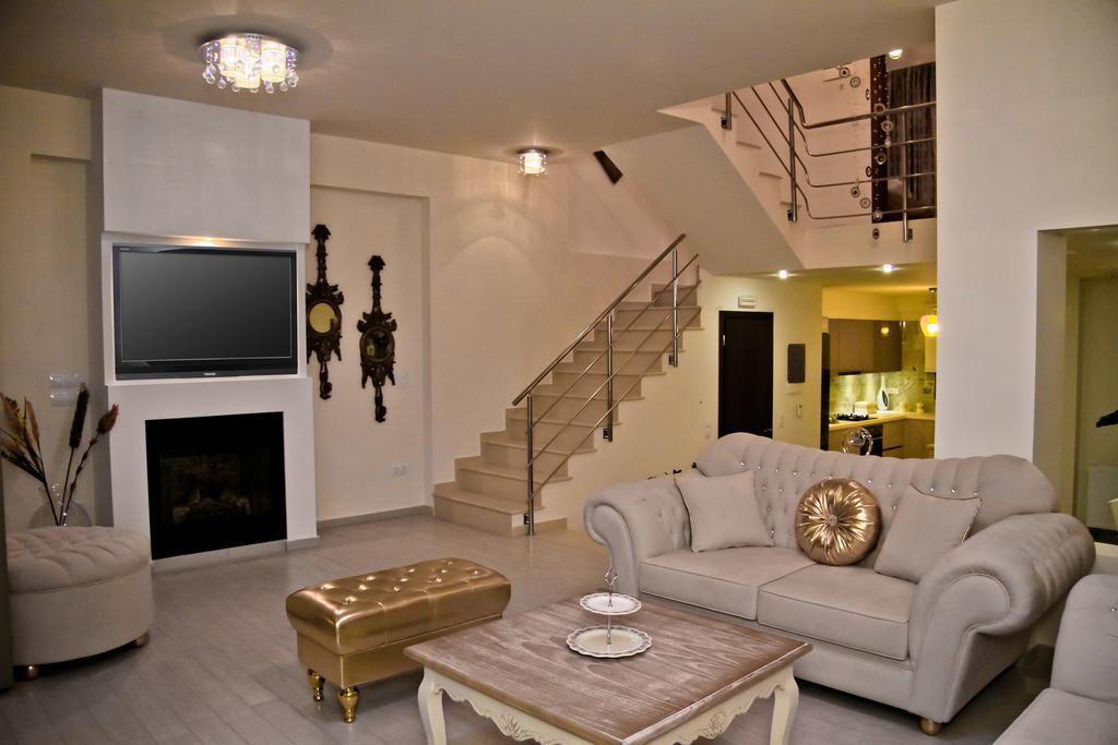 Sea View Beachfront Villa Maria Γούβες Εξωτερικό φωτογραφία
