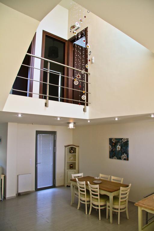 Sea View Beachfront Villa Maria Γούβες Εξωτερικό φωτογραφία