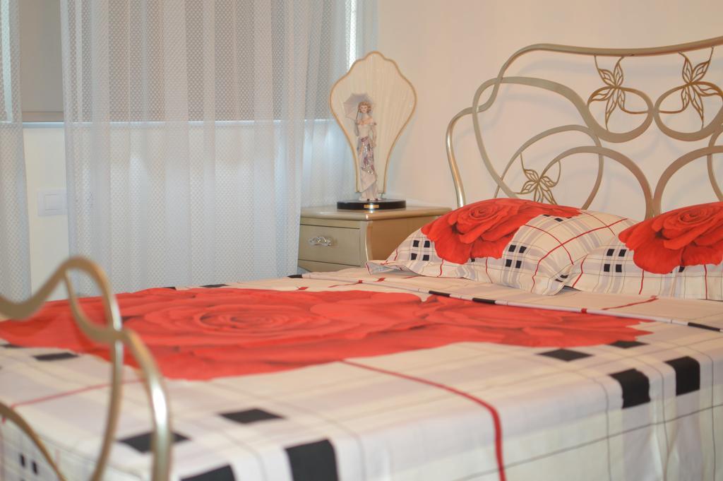 Sea View Beachfront Villa Maria Γούβες Εξωτερικό φωτογραφία