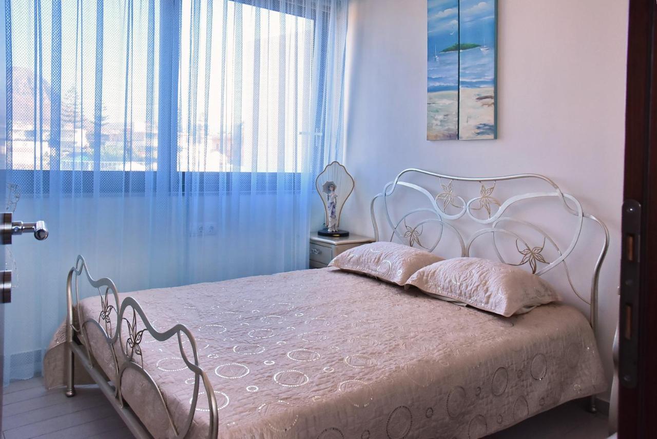 Sea View Beachfront Villa Maria Γούβες Εξωτερικό φωτογραφία