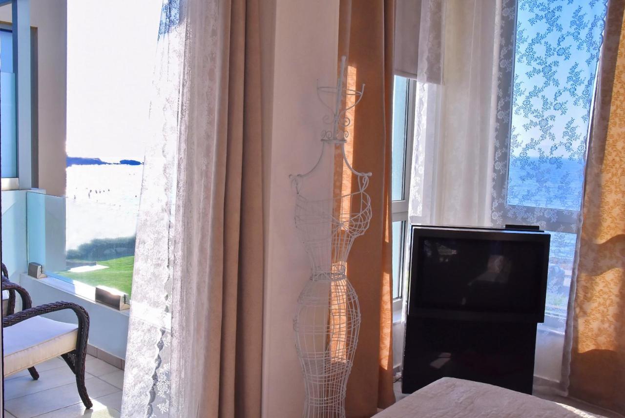 Sea View Beachfront Villa Maria Γούβες Εξωτερικό φωτογραφία